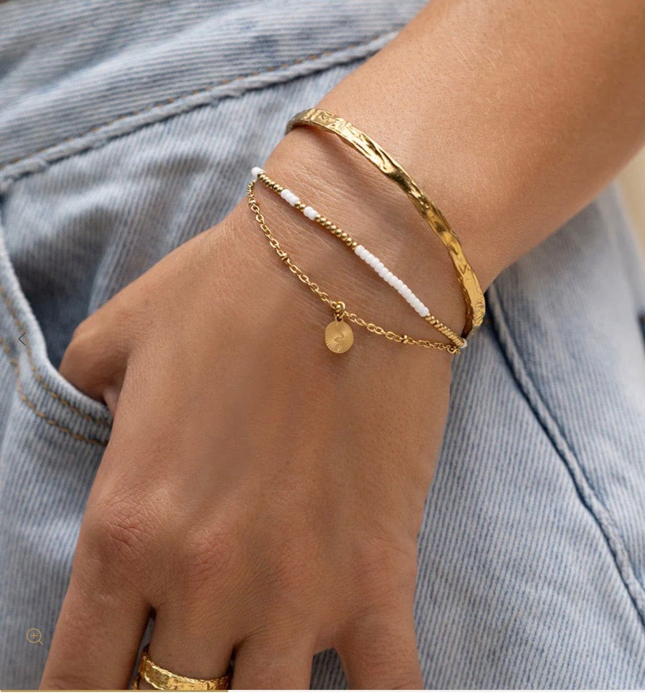 Cobra Gold Bracelet Vanilla - Arms of Eve