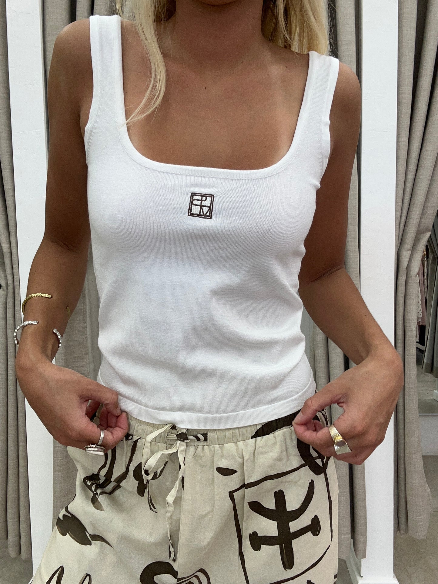 Tia Tank White - Juan & Me