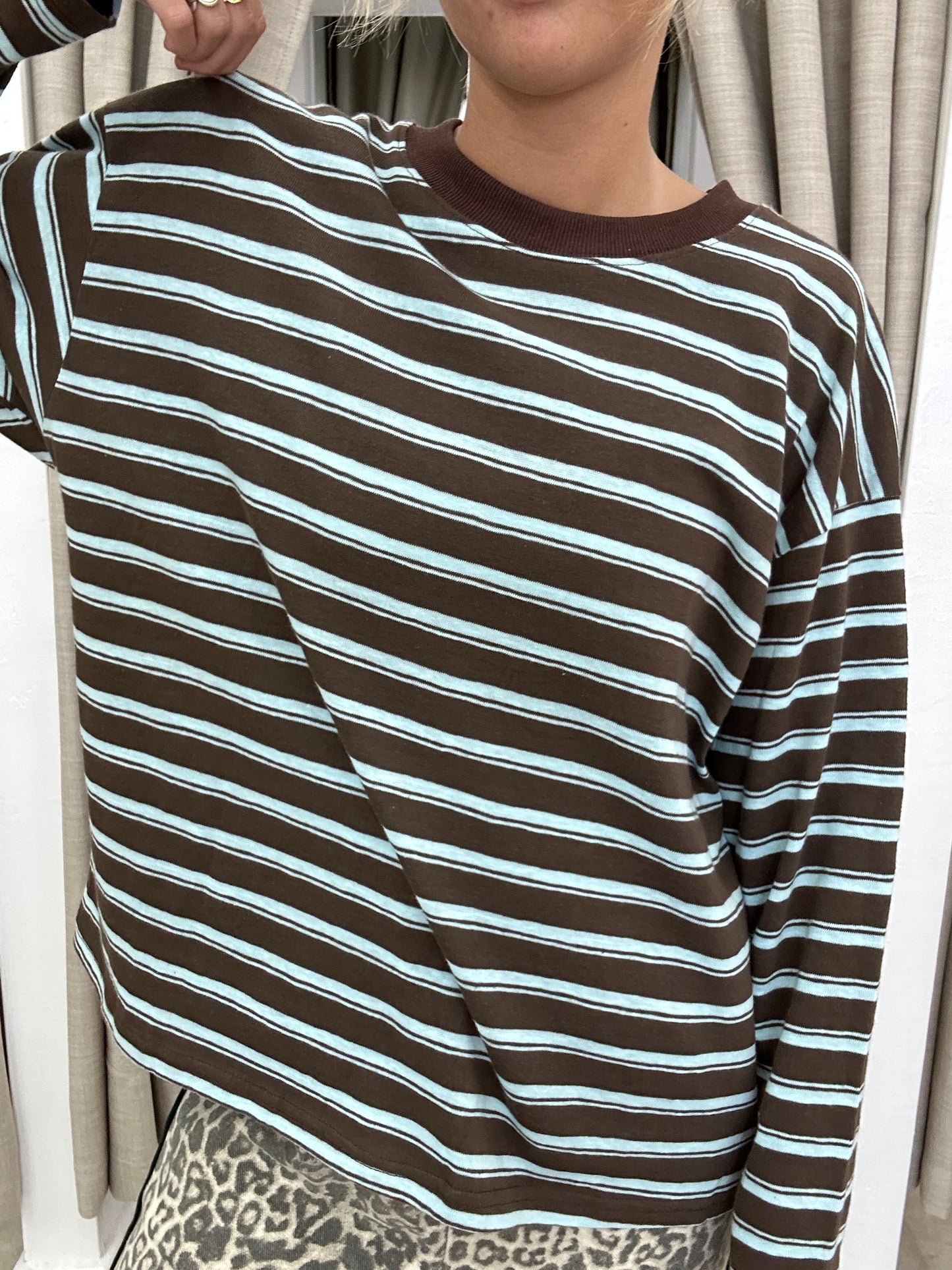 CHOC BLUE LONG SLEEVE SET TOP - By Frankie