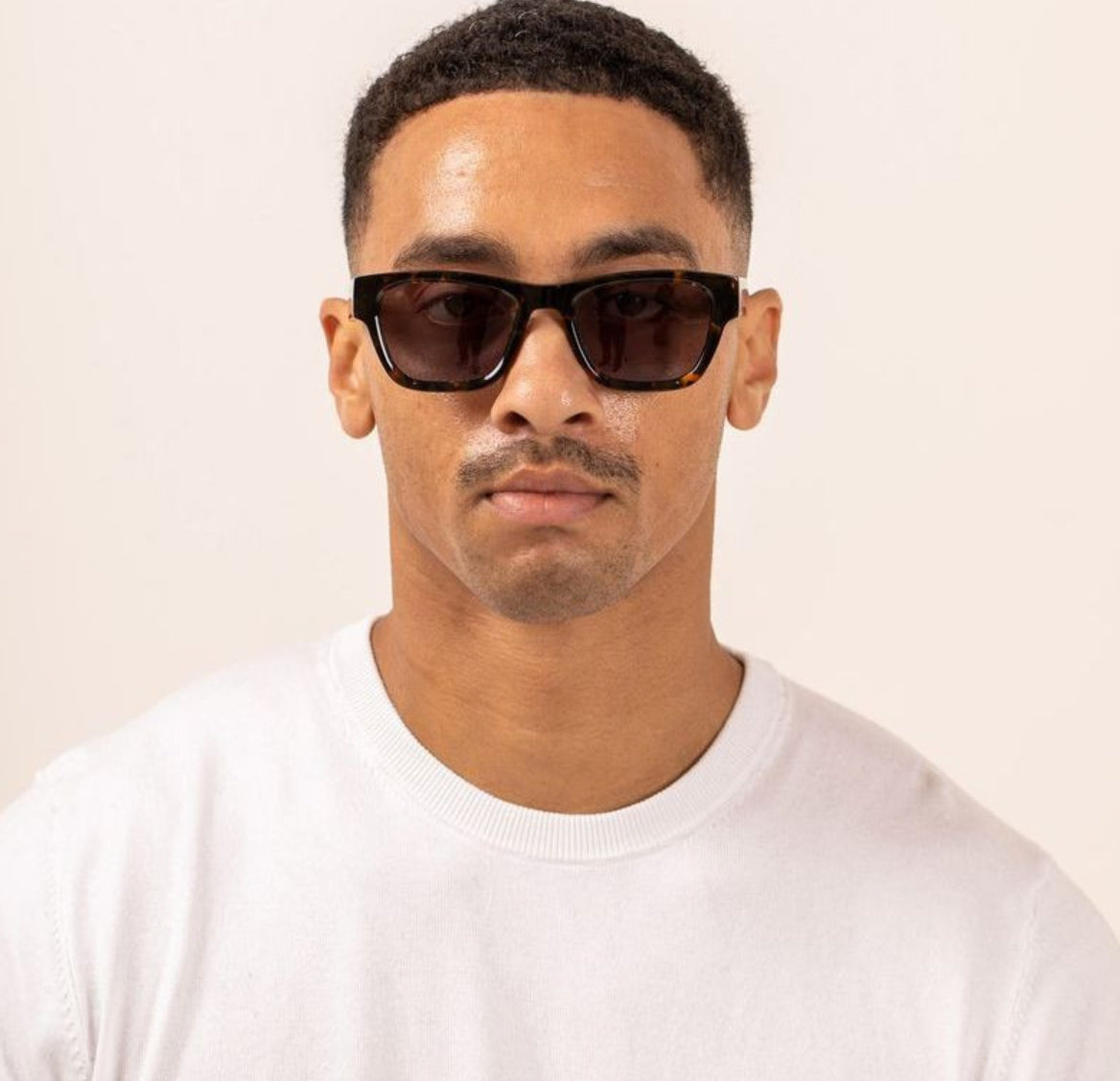 Boston: Ecru Tort/Grey Sito Shades