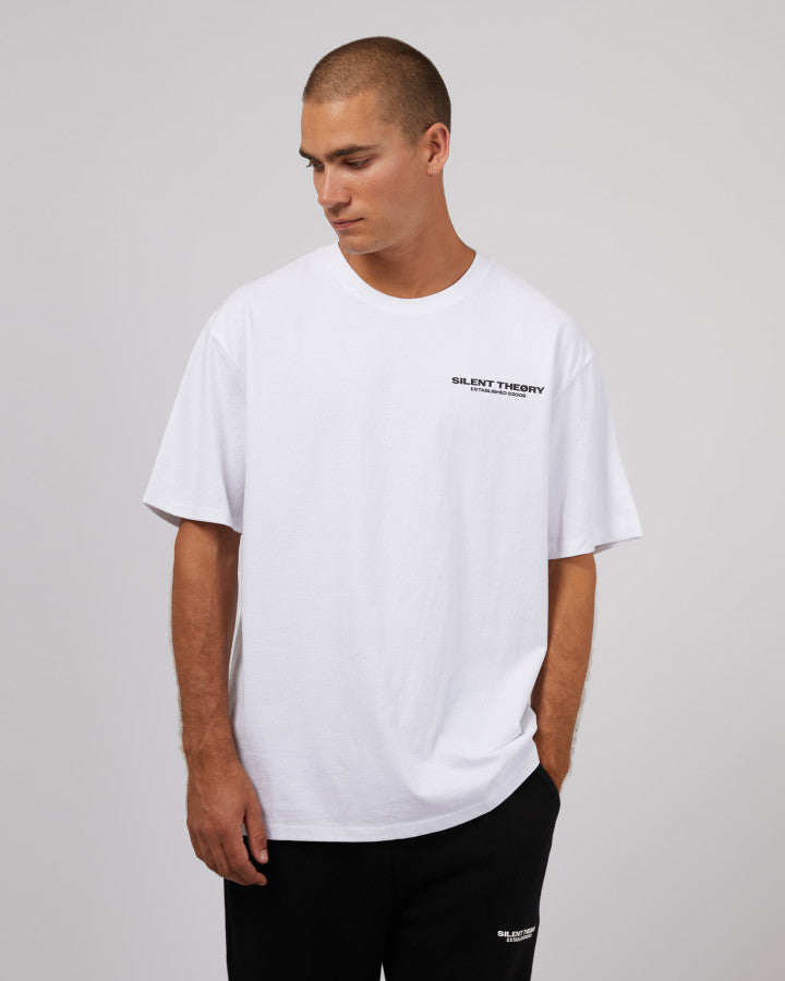 ESSENTIAL THEORY TEE