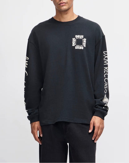 Defacto Ls Tee Black - Deus Ex Machina
