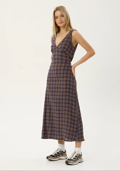 Tully - Seersucker Maxi Dress - Shev Indigo Check