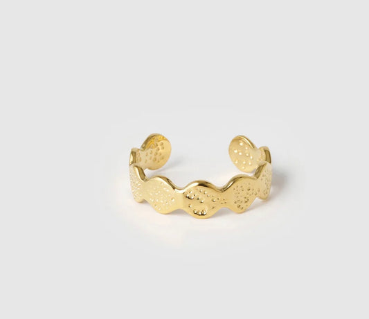 Olsen Gold Ring One Size - Arms of eve