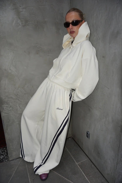 Barrel Trackpant Butter/Navy - SSAINT