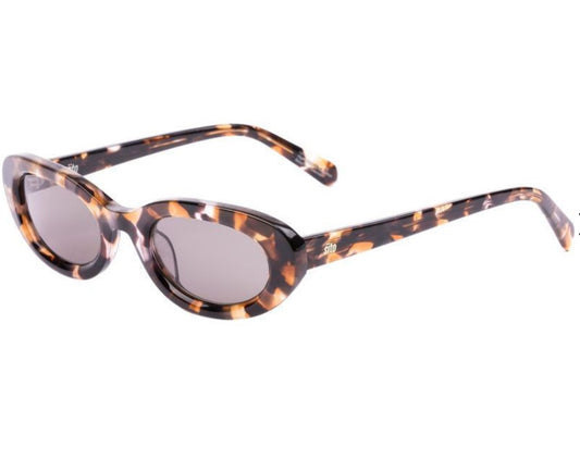 Lourdes: Pebble Tort Grey Sito Shades