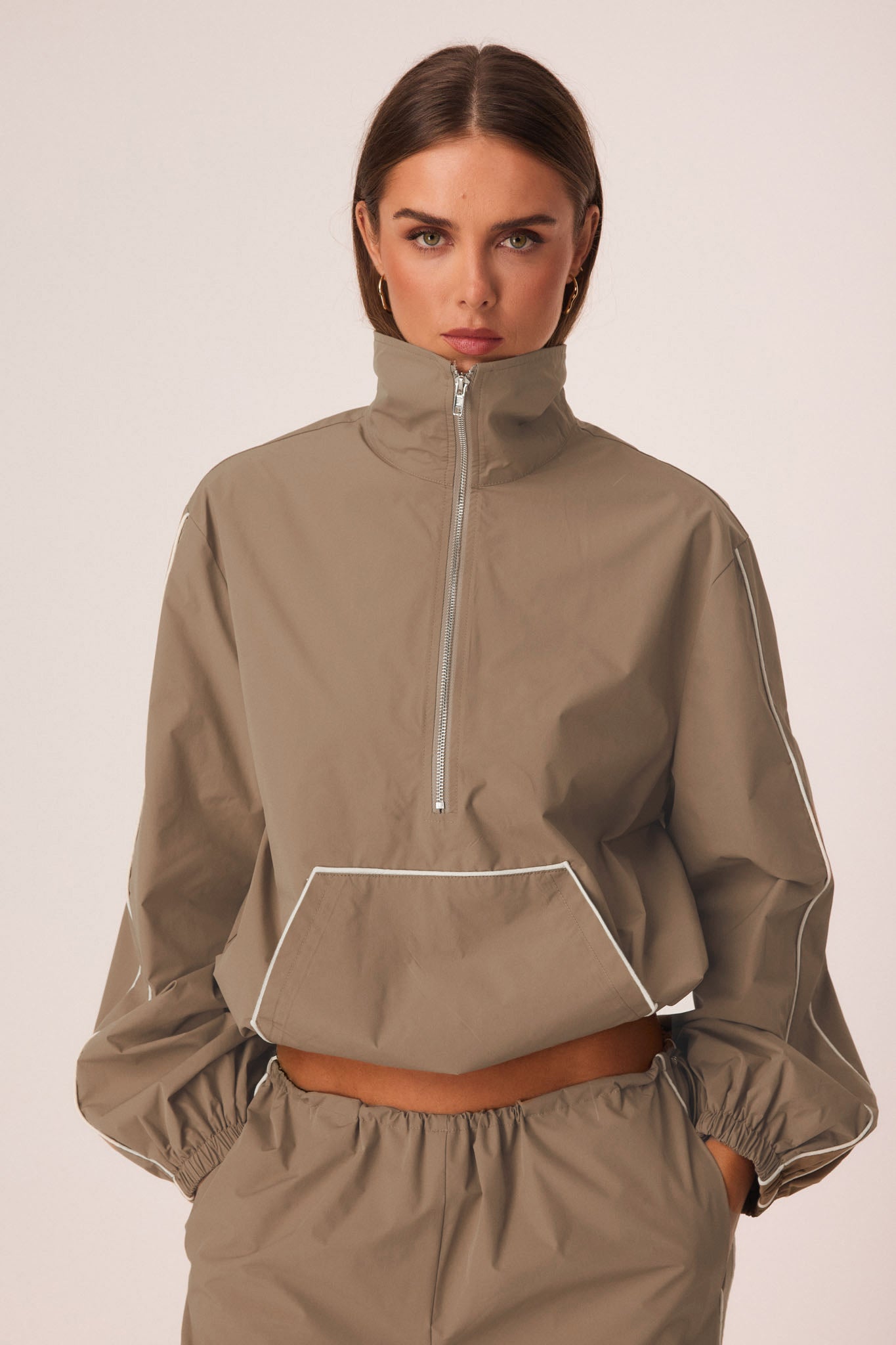 Arden Windbreaker Jacket Khaki - SNDYS