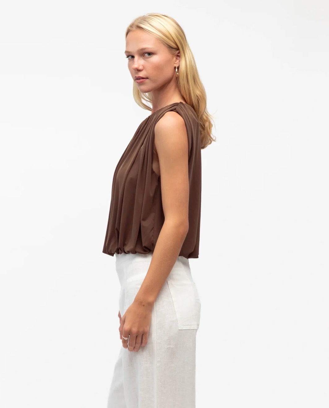 Choc Bubble Hem Top - White Closet