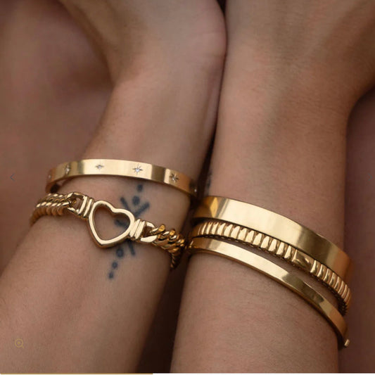 Valentine Gold Bracelet - Arms of Eve