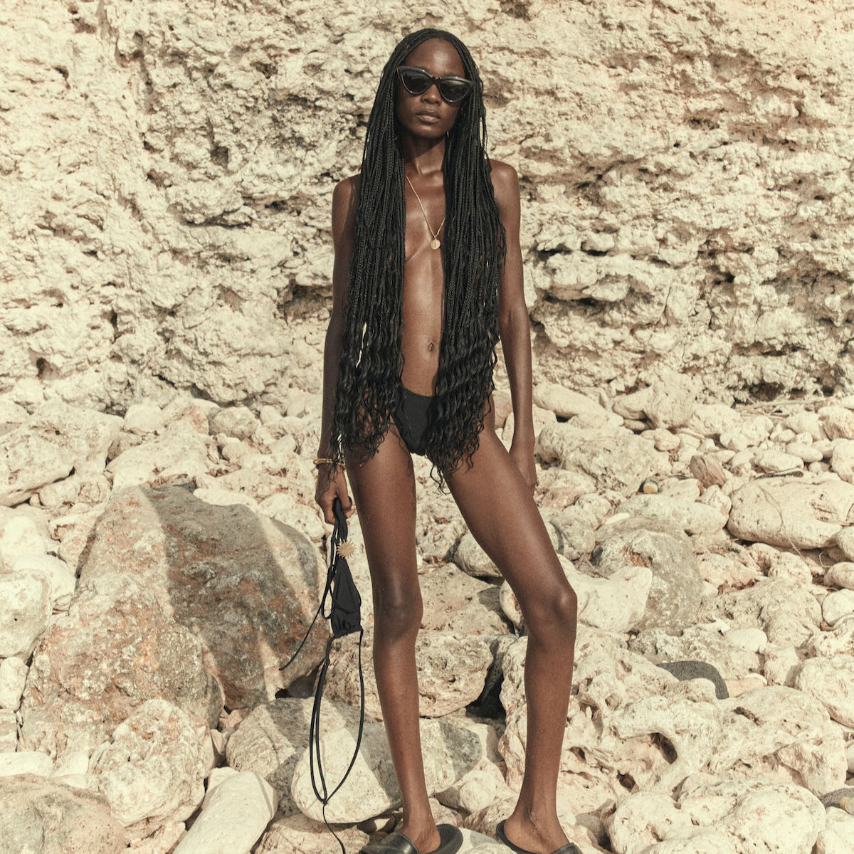 LOCAL SUPPLY AMS2 BLACK GREY