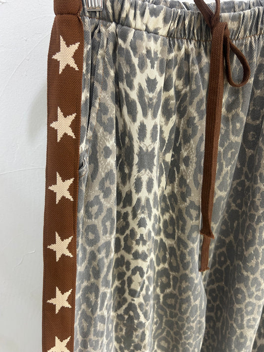 Light Leopard Warm Choc Star Pant - By Frankie