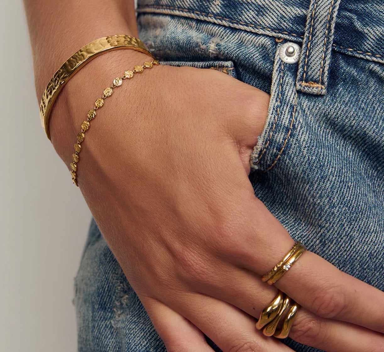 Atlas Gold Bracelet - Arms of Eve