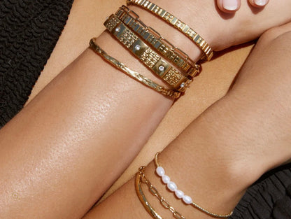 Seline Gold and Pearl Bracelet - Arms of Eve