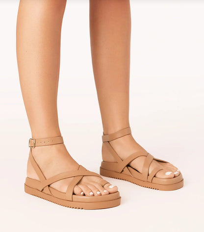 Adira Sandal - Teak Billini