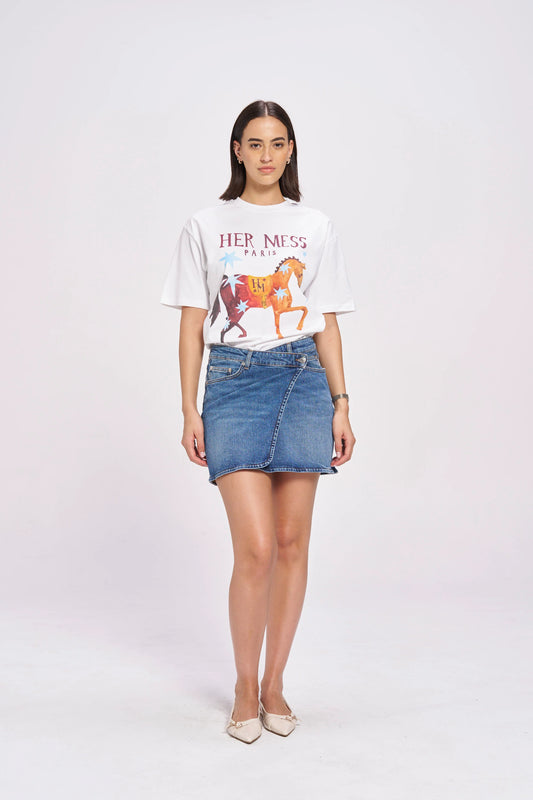 MAKU HER MESS WHITE TEE OVERSIZED