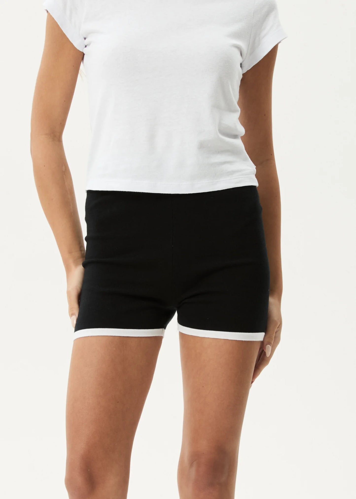 Set Fire - Knit Short - Black / White