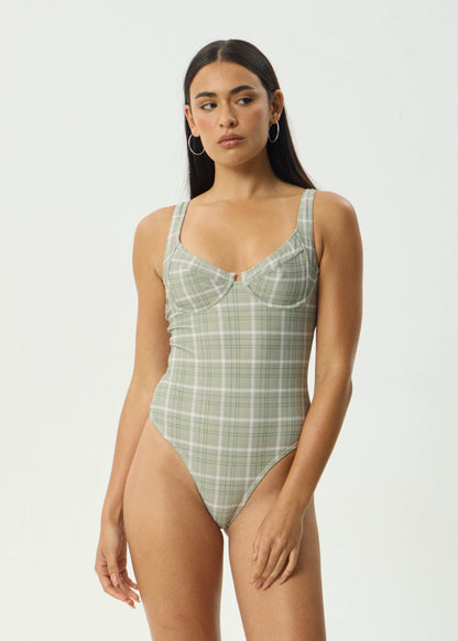Scout - One Piece - Olive Check
