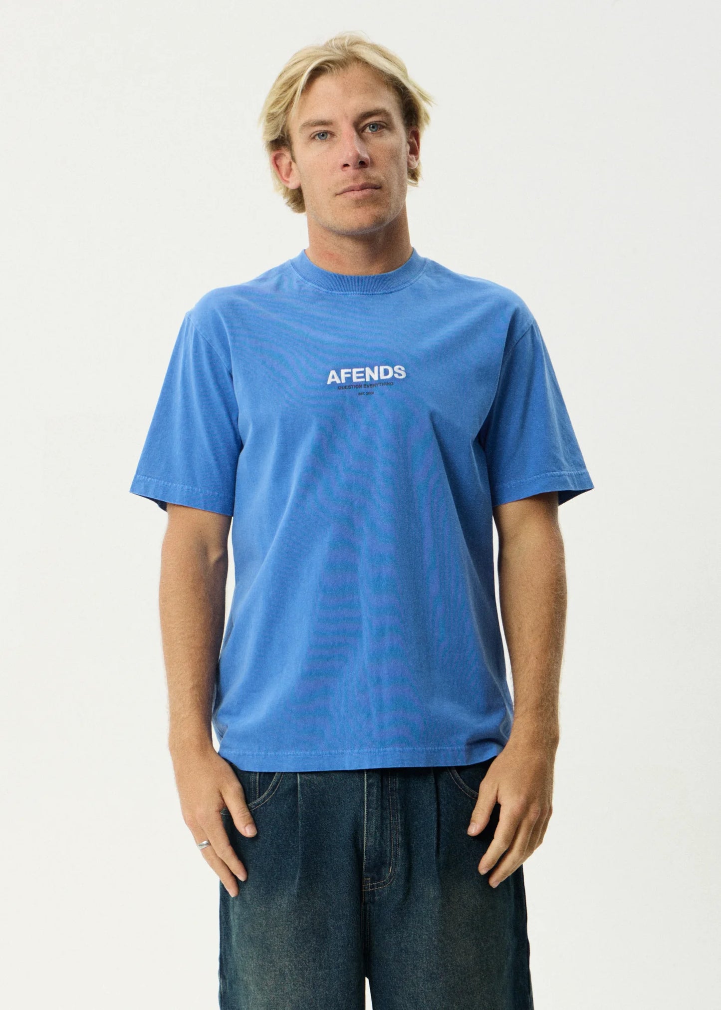 Vinyl - Retro Tee - Washed Marina