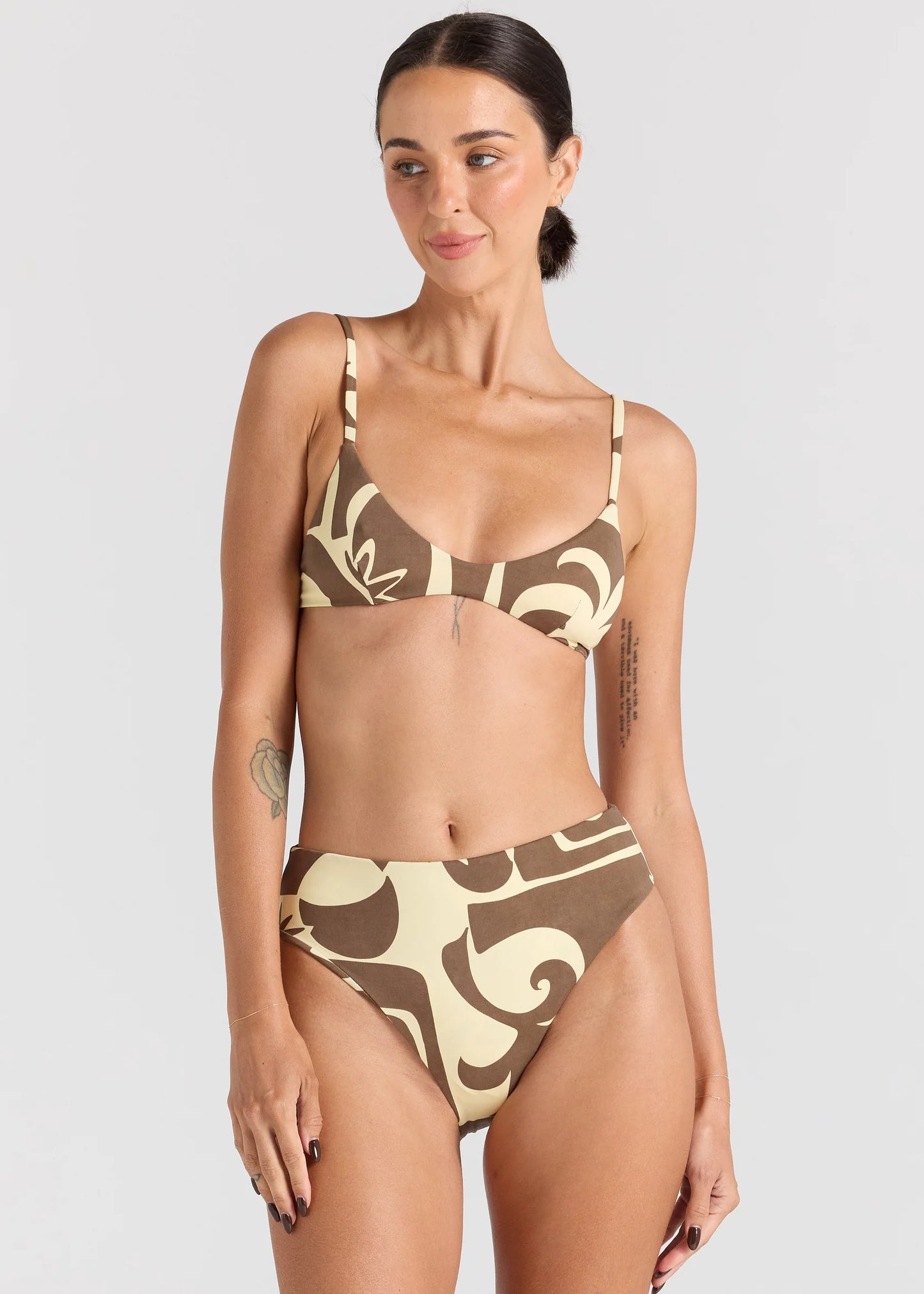 BEACHCOMBER SCOOP BRALETTE TIE TOP banana