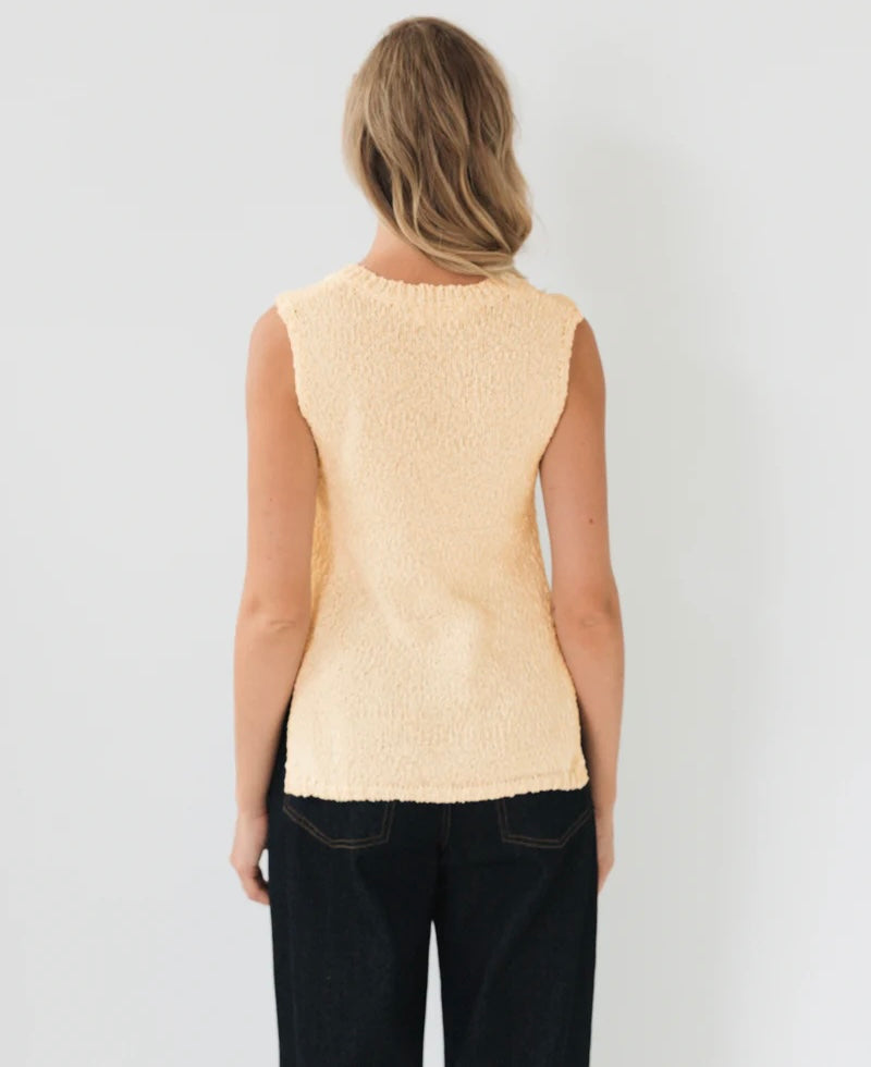 White closet textured v neck cream top