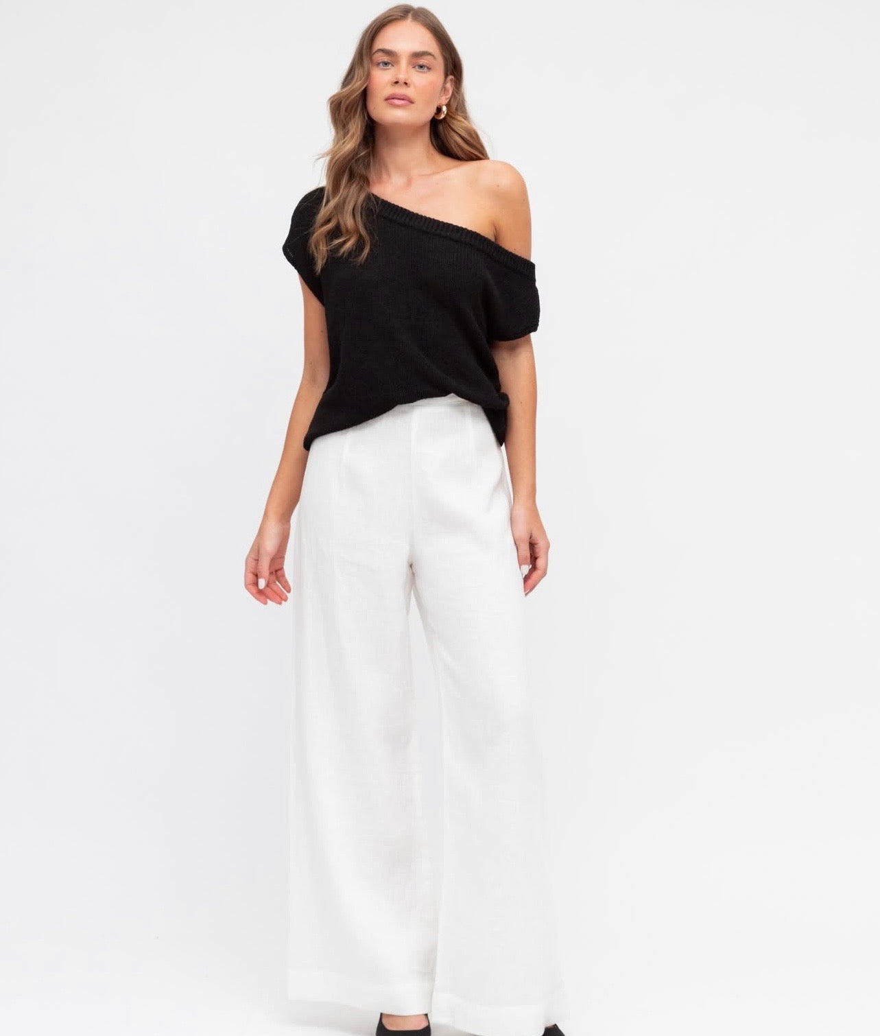 White closet linen pants white