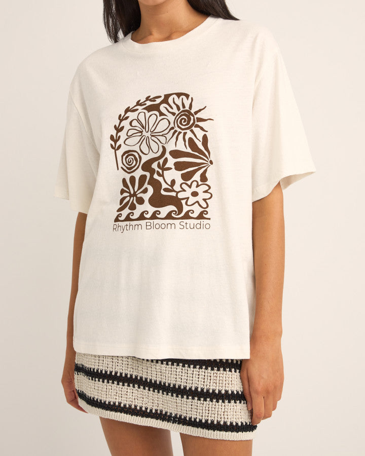BLOOM STUDIO OVERSIZED T-SHIRT