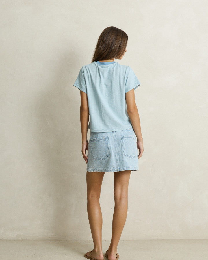 CHARLIE LOW RISE MINI SKIRT light wash