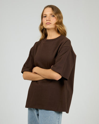 CORE OVERSIZED TEE chocolate
