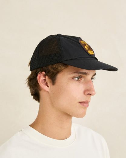 DESERT DAZE TRUCKER CAP black