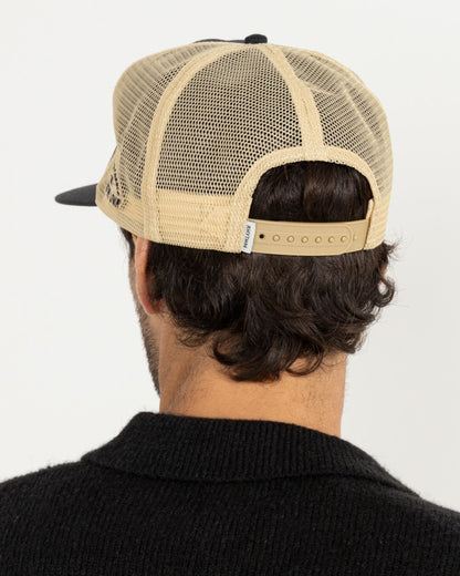 DOWN UNDER TRUCKER CAP BLACK