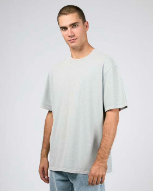 ESSENTIAL FIT TEE grey