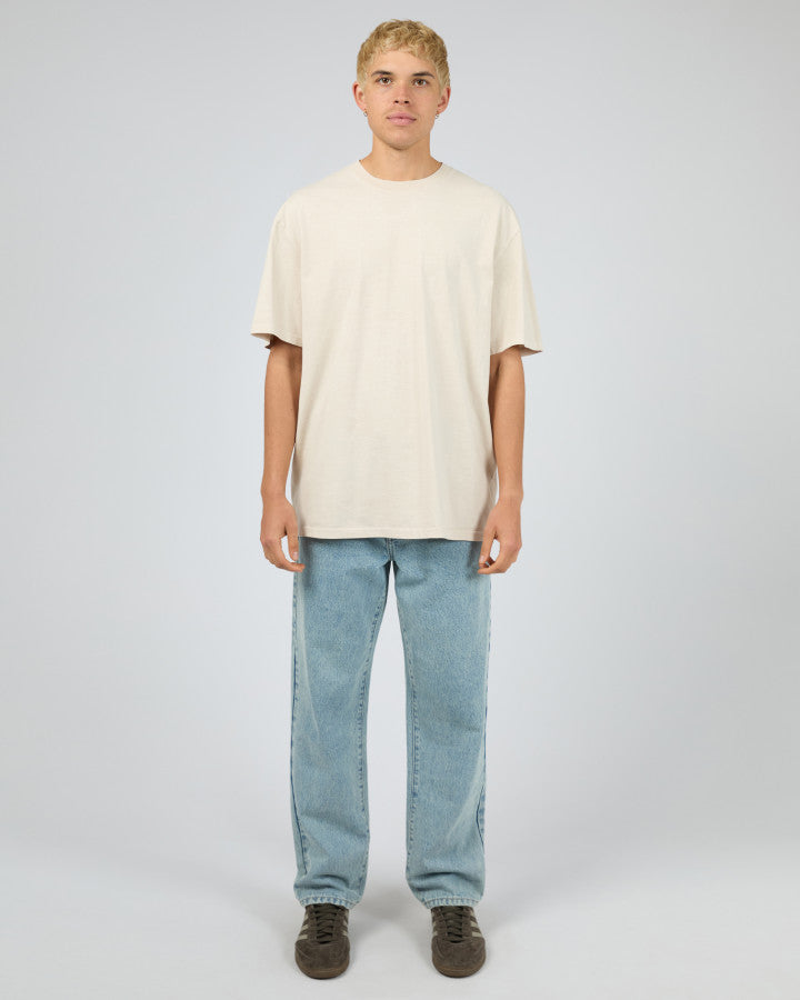 ESSENTIAL FIT TEE nat