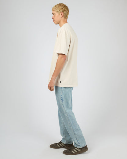 ESSENTIAL FIT TEE nat