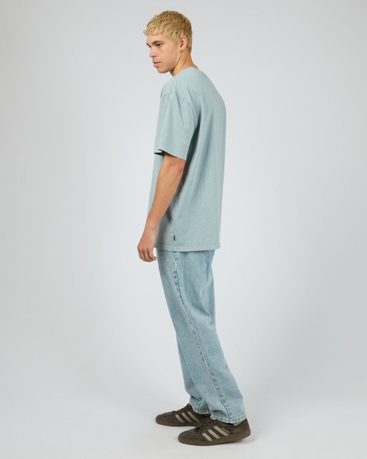 ESSENTIAL FIT TEE surf