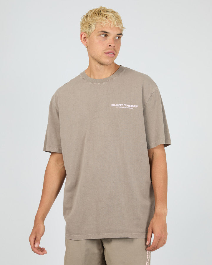 ESSENTIAL THEORY TEE latte