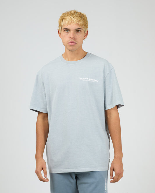 ESSENTIAL THEORY TEE sky blue