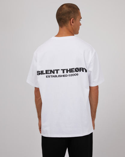 ESSENTIAL THEORY TEE