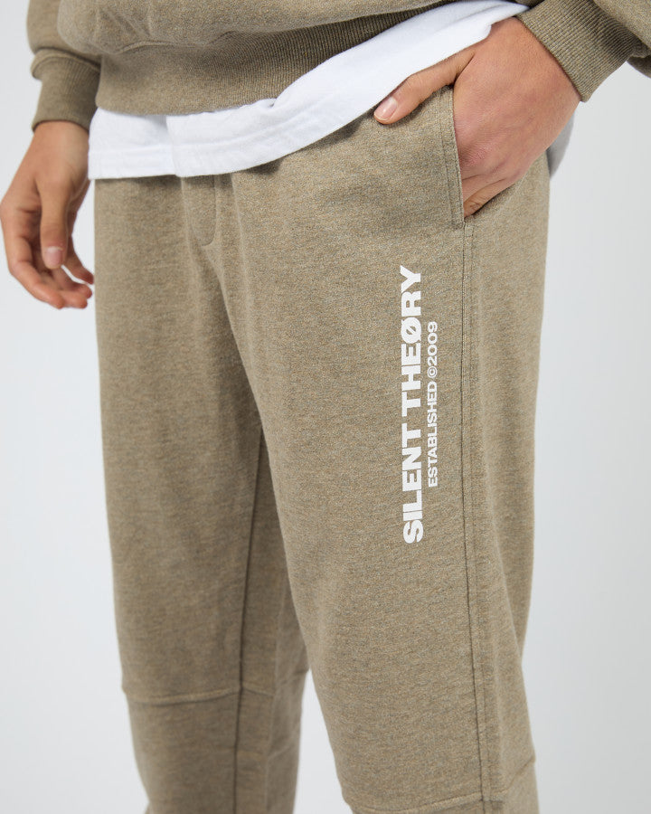 ESSENTIAL THEORY TRACKPANT V2 brown