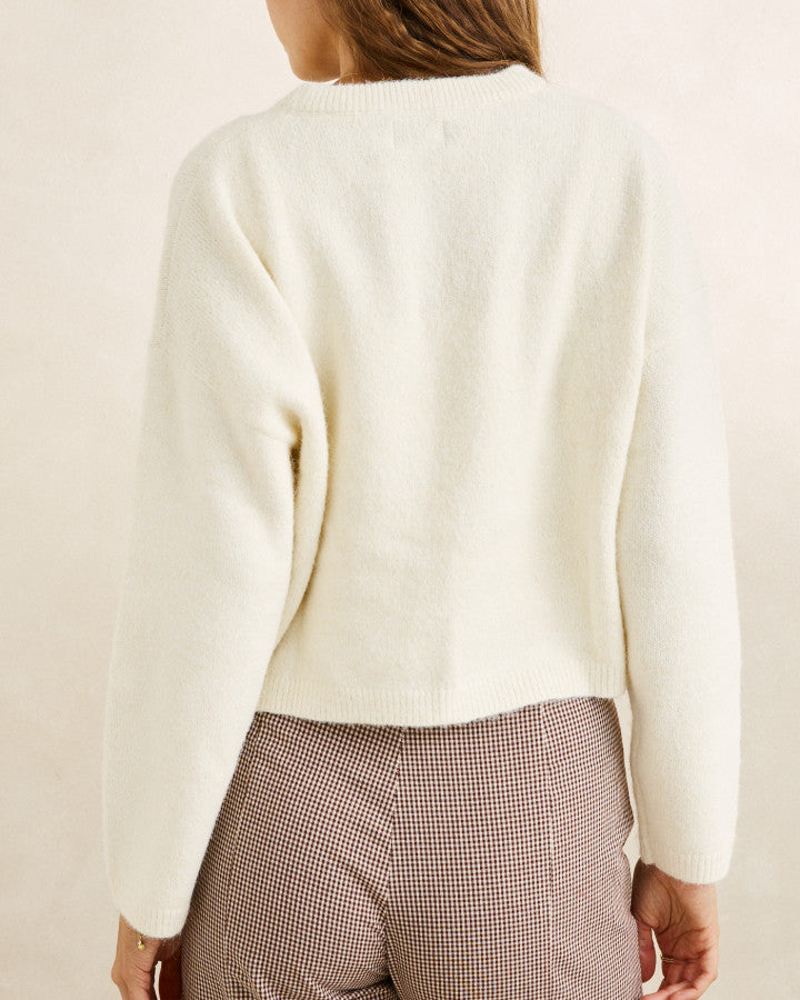 ESTELLE FLUFFY CREW NECK KNIT cream