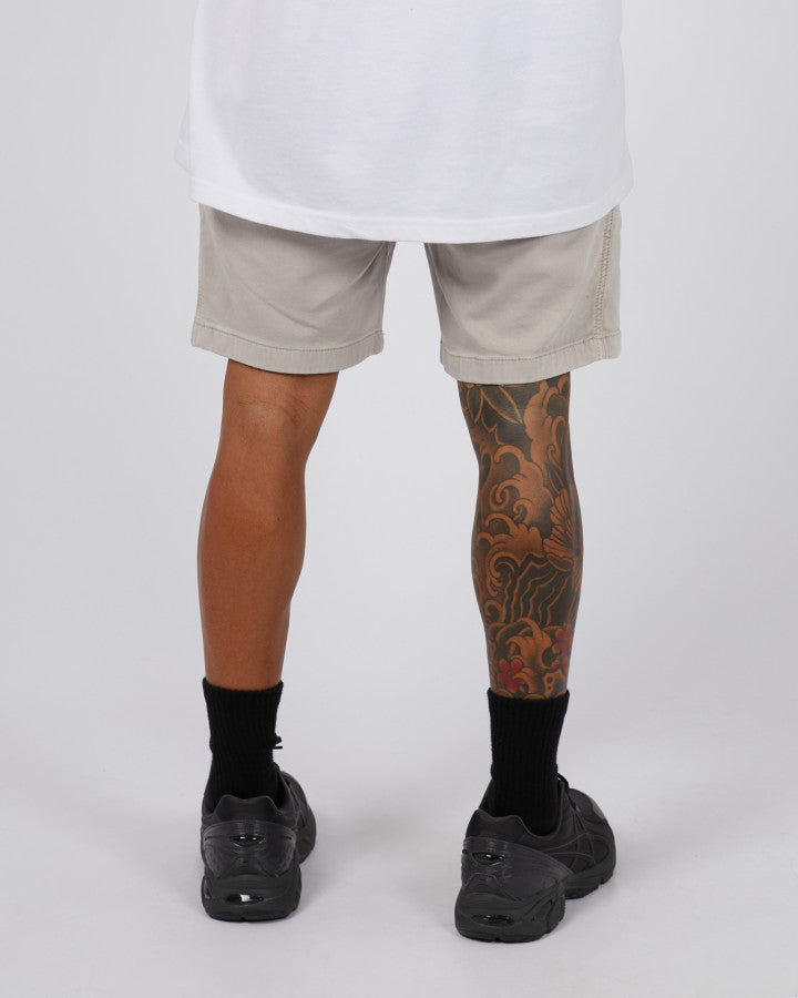 FAIRHAVEN SHORT grey