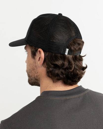 HORIZON TRUCKER CAP black
