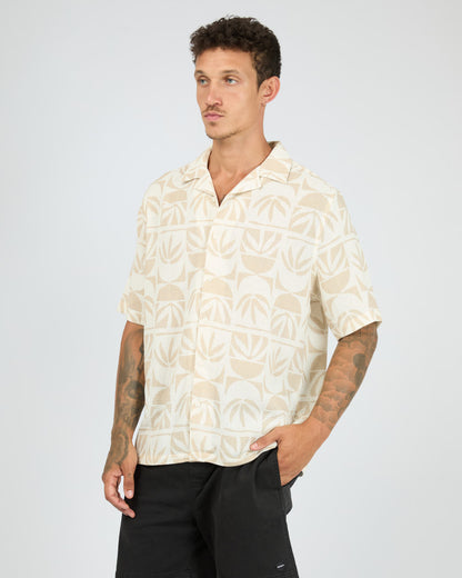 HOUR GLASS S/S SHIRT vwht