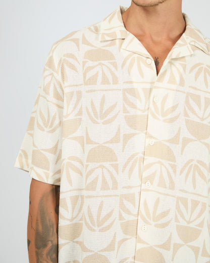HOUR GLASS S/S SHIRT vwht