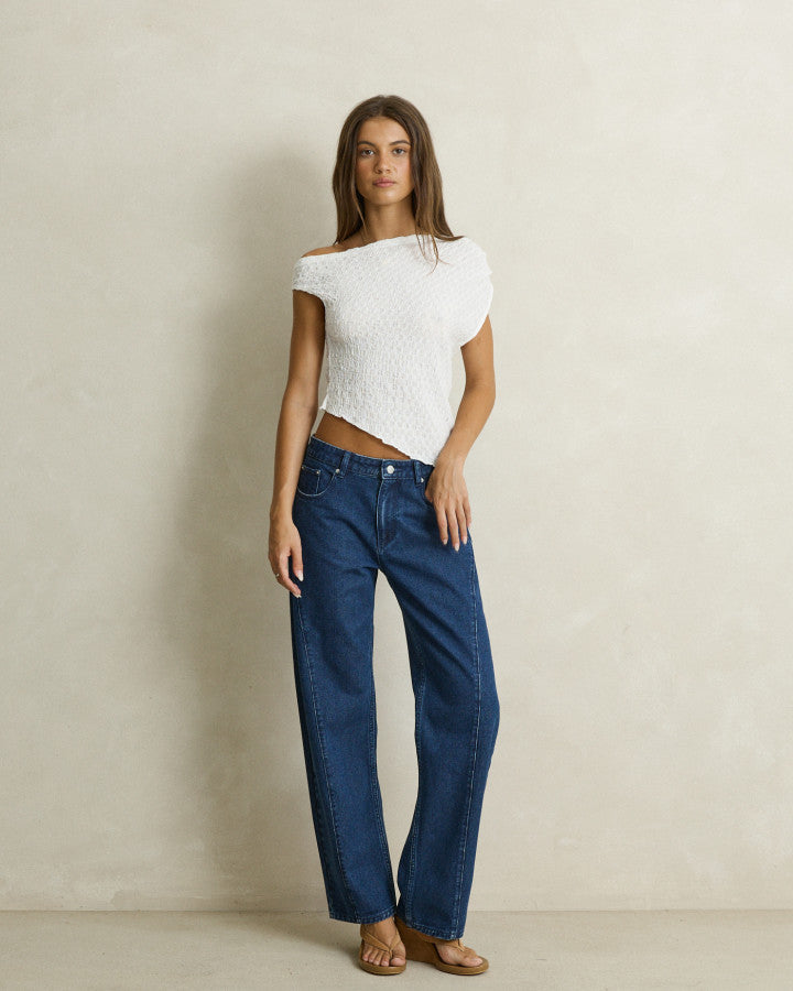 MAYA LACE ASYMMETRIC TOP white