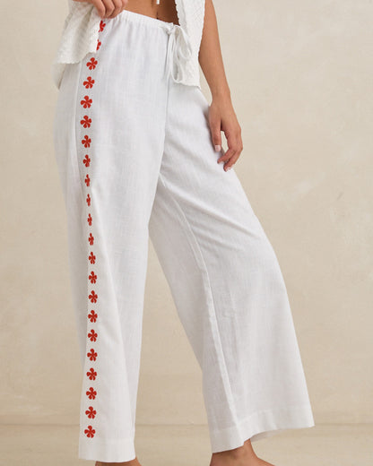 MELIA FLORAL EMBROIDERED BEACH PANT white
