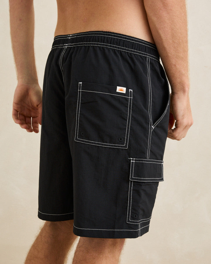 NOMAD BEACH SHORT black