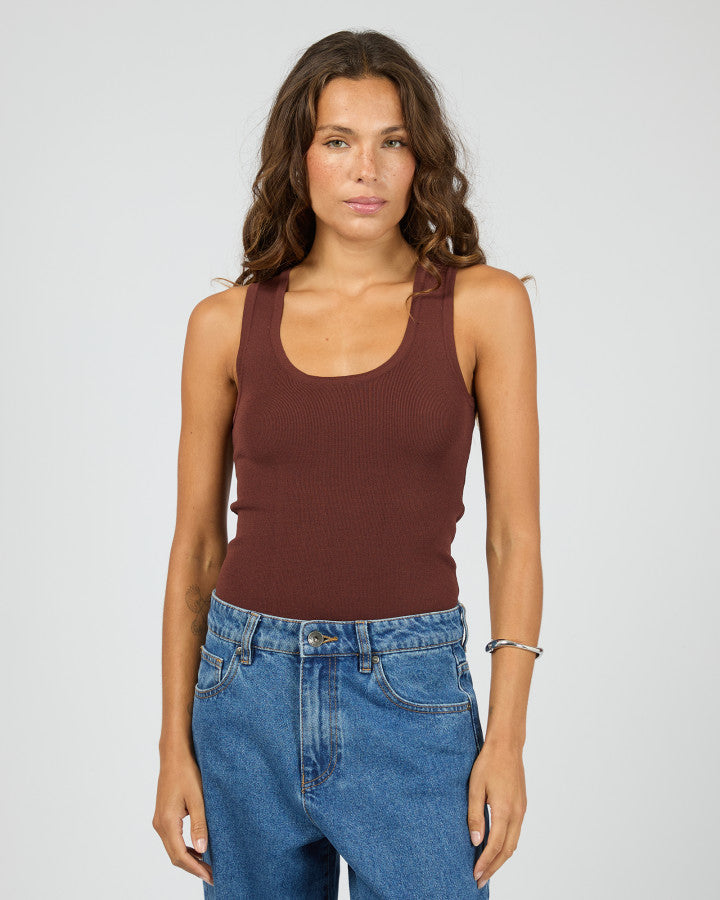 OLLIE SCOOP KNIT TANK cherry