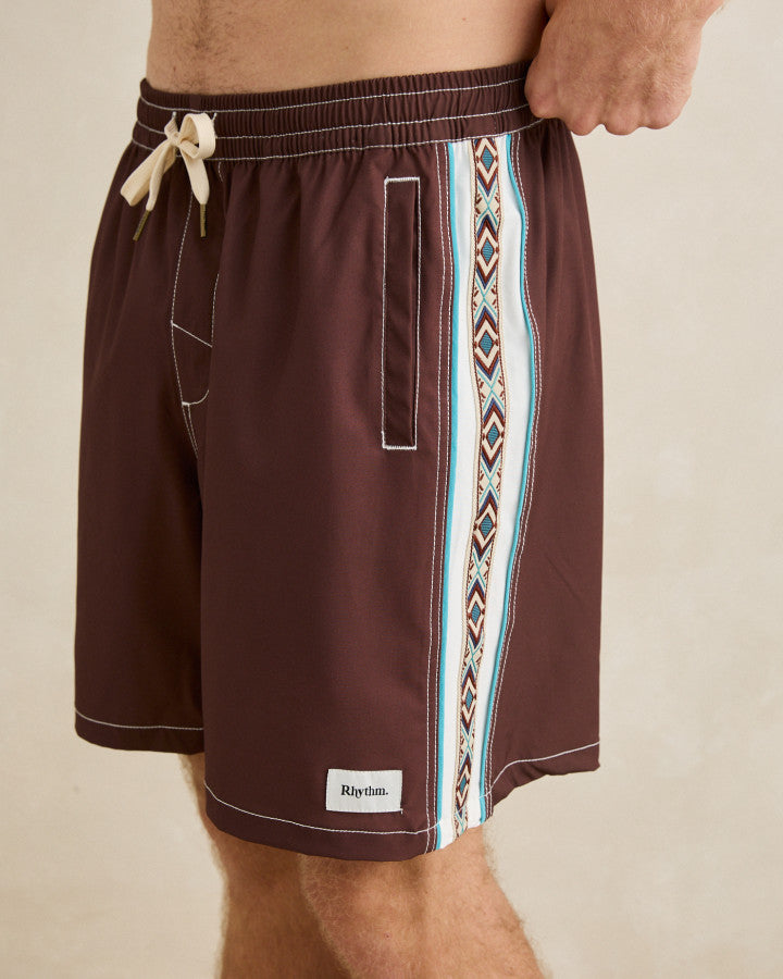PANEL STRIPE BEACH SHORT chestnut