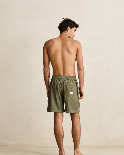 PANEL STRIPE BEACH SHORT olive