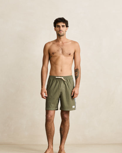 PANEL STRIPE BEACH SHORT olive